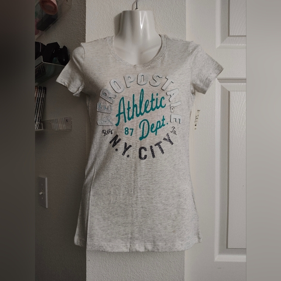aeropostale Tops - Aeropostale tee